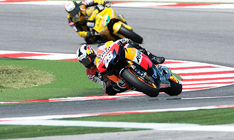Stoner attacks track design after San Marino death