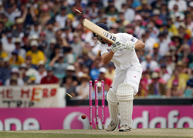 Ashes 2010: Jonathan Trott is bowled by Mitchell Johnson