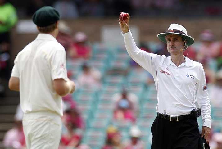 Ashes 2010-11: Billy Bowden