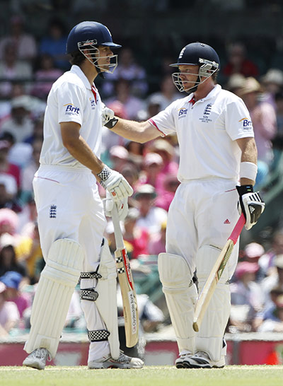 Ashes 2010-11: Alastair Cook and Ian Bell