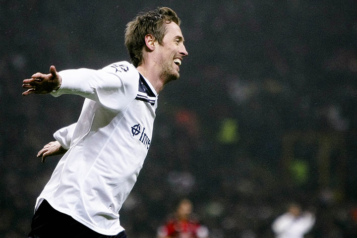 Milan v Spurs: Peter Crouch celebrates opening the scoring against Milan