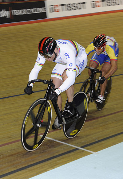 Cycling: Sir Chris Hoy qualifying in the mens kierin 1st round