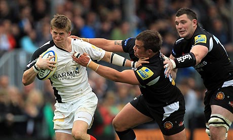 David Strettle of Saracens breaks past Ben Moon of Exeter