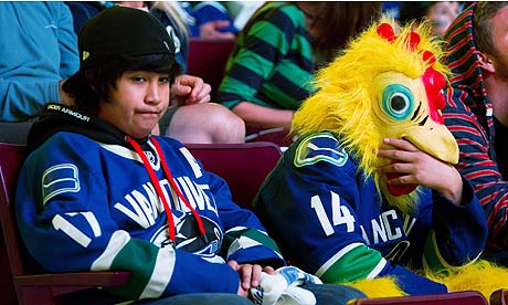Fans-of-Vancouver-Canucks-007.jpg