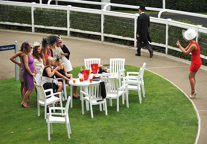 Royal Ascot day 2: Friends enjoy the atmosphere at the racecourse