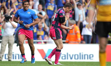 Kevin Sinfield celebrates after landing the golden point for Leeds
