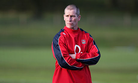 Stuart Lancaster oversees training