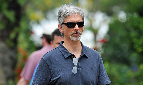 Damon Hill offered full support for Bahrain Grand Prix