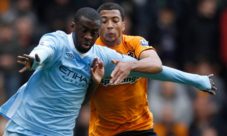 Manchester City's Yaya Touré believes his side can still win the Premier League this season.