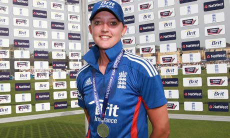 Laura Marsh Cricket