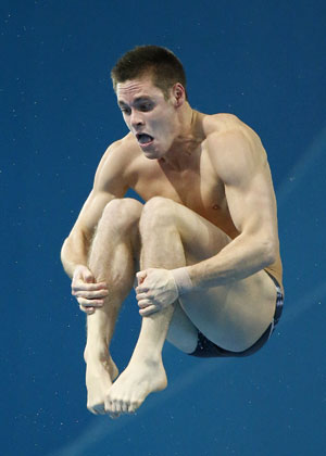 Diver David Boudia on his way to 10m platform gold