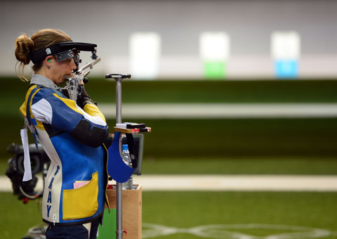 Jamie Lynn Gray won gold in the women's 50m Rifle 3 Positions Shooting