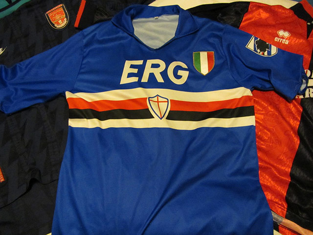 Retro Football Shirts: Retro Football Shirts