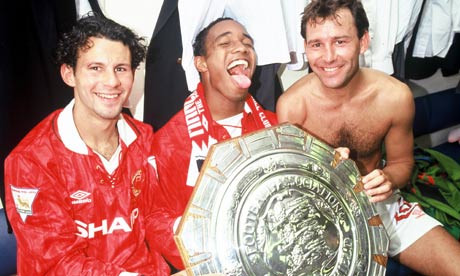 Ryan Giggs, Paul Ince and Bryan Robson after the 1993 Charity Shield against Arsenal