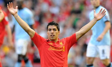 Luis Suárez celebrates a goal for Liverpool v Manchester City