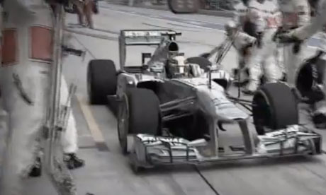 Lewis-Hamilton-pulls-in-t-008.jpg
