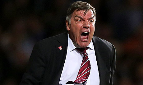 Soccer - Barclays Premier League - West Ham United v Manchester United - Upton Park