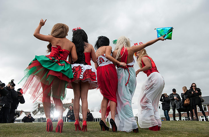 Aintree Ladies Day: Aintree ladies day 2013