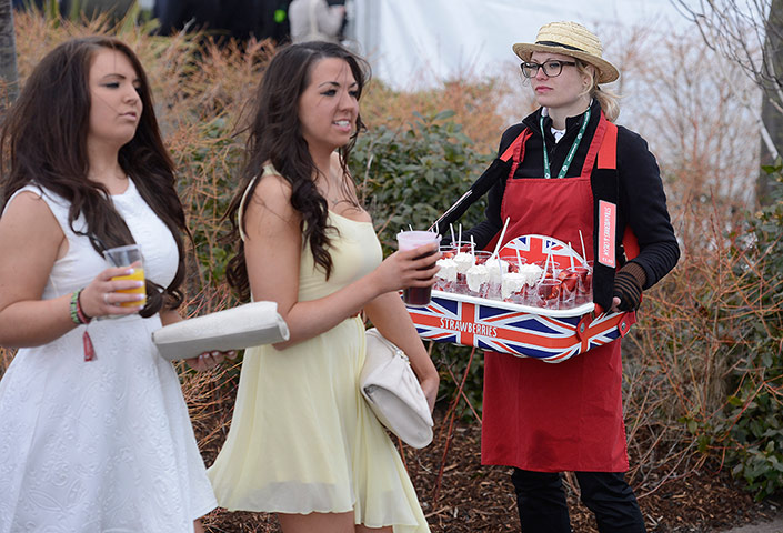 Aintree Ladies Day: Aintree ladies day 2013