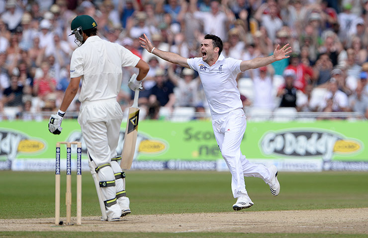 Ashes Day 5 Gallery: 1st ashes test day five