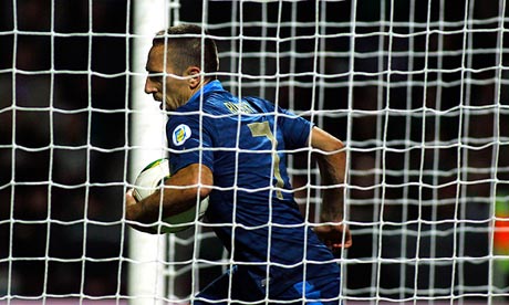 Franck Ribéry celebrates the scoring the penalty which ended France's 527-minute goal drought