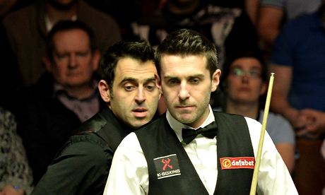 Mark Selby, right, has kept in touch with Ronnie O'Sullivan after the opening sessions of the final.