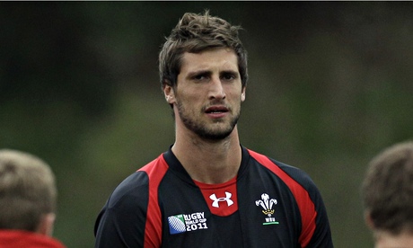 Luke Charteris Wales
