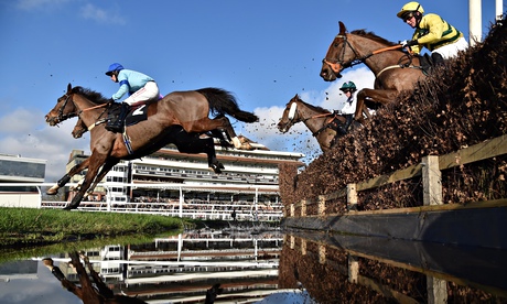 Horse Racing from Newbury