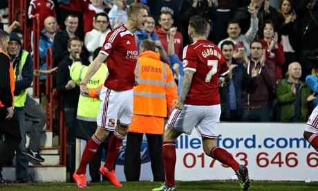 Swindon Town v Sheffield United, League One Play Off Second Leg, Football, County Ground, Britain