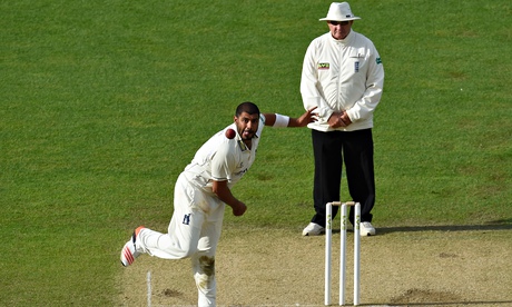 Warwickshire v Durham - LV County Championship