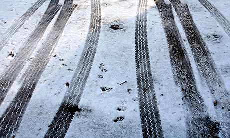 Tyre tracks