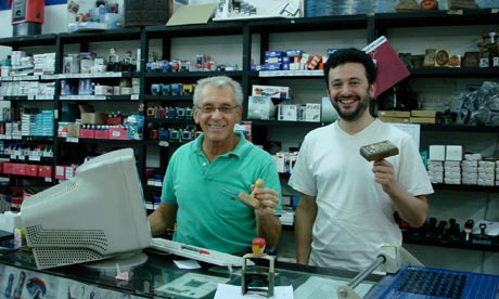 Alex and Hugo Bellos