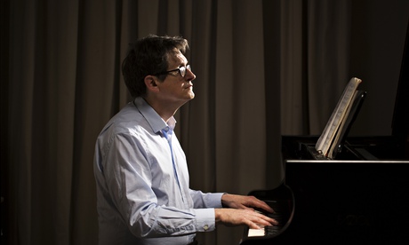 Alan Rusbridger at the piano