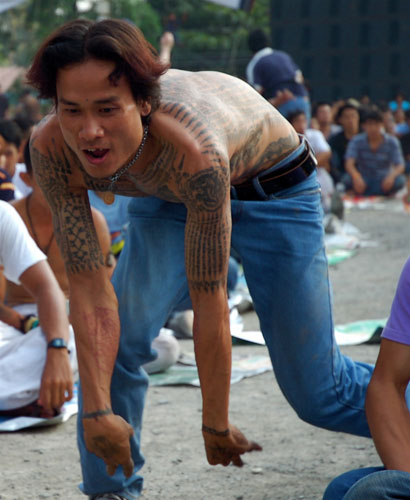 Thailand Tattoos: Thailand's tattoo honouring festival