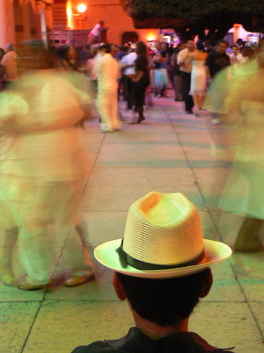Dance travel photos: Plaza dancing in Mexico