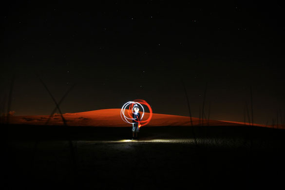 Dance travel photos: Desert light show, Dubai