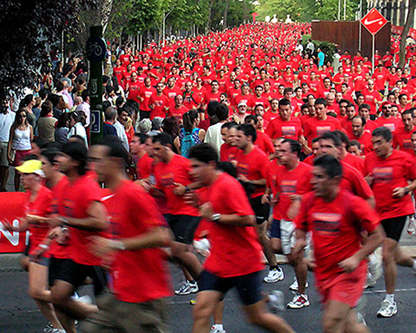 Been there red comp: Runners in Madrid, Spain