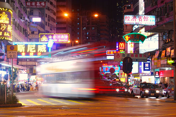 Been there May 2010: Bus turning corner in Kowloon, Hong Kong