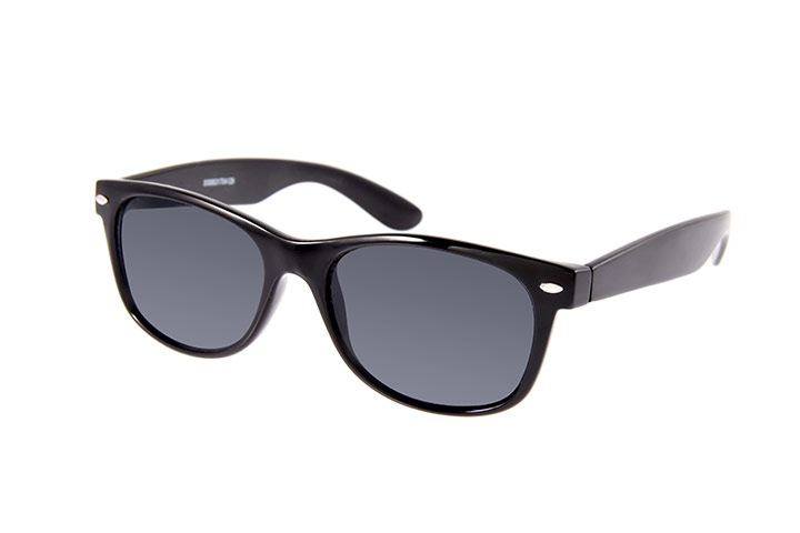 Backpacking essentials: Sunglasses, £8, from Asos 