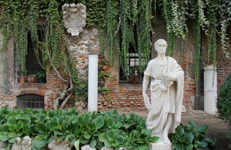 Teatro Olimpico, Vicenza