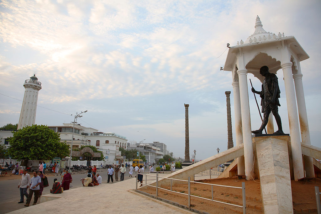 Gandhi Statue, Pondicherry