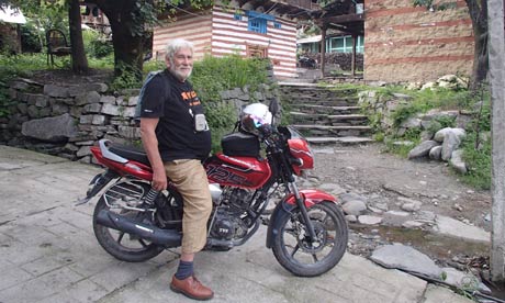 Simon Gandolfi in Manali, India