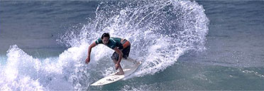 Surfing in Sri Lanka