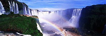The Iguazu falls, separating Brazil and Argentina
