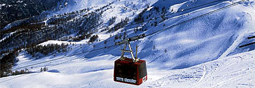 Ski lift in Courchevel