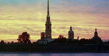 Dawn breaks over St Petersburg