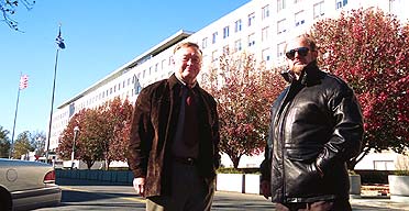 Retired KGB general Oleg Kalugin with former FBI agent David Major, Washington DC