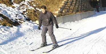 Mark Oliver on skis