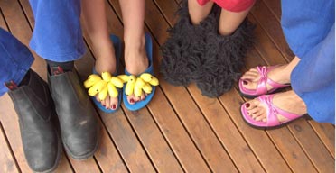 Mark Kotting and family go troppo