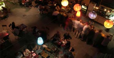 Szimpla Kiskert bar, Budapest